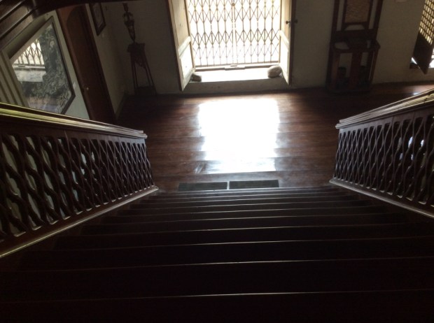 Balay ni Tana Dicang Grand Staircase